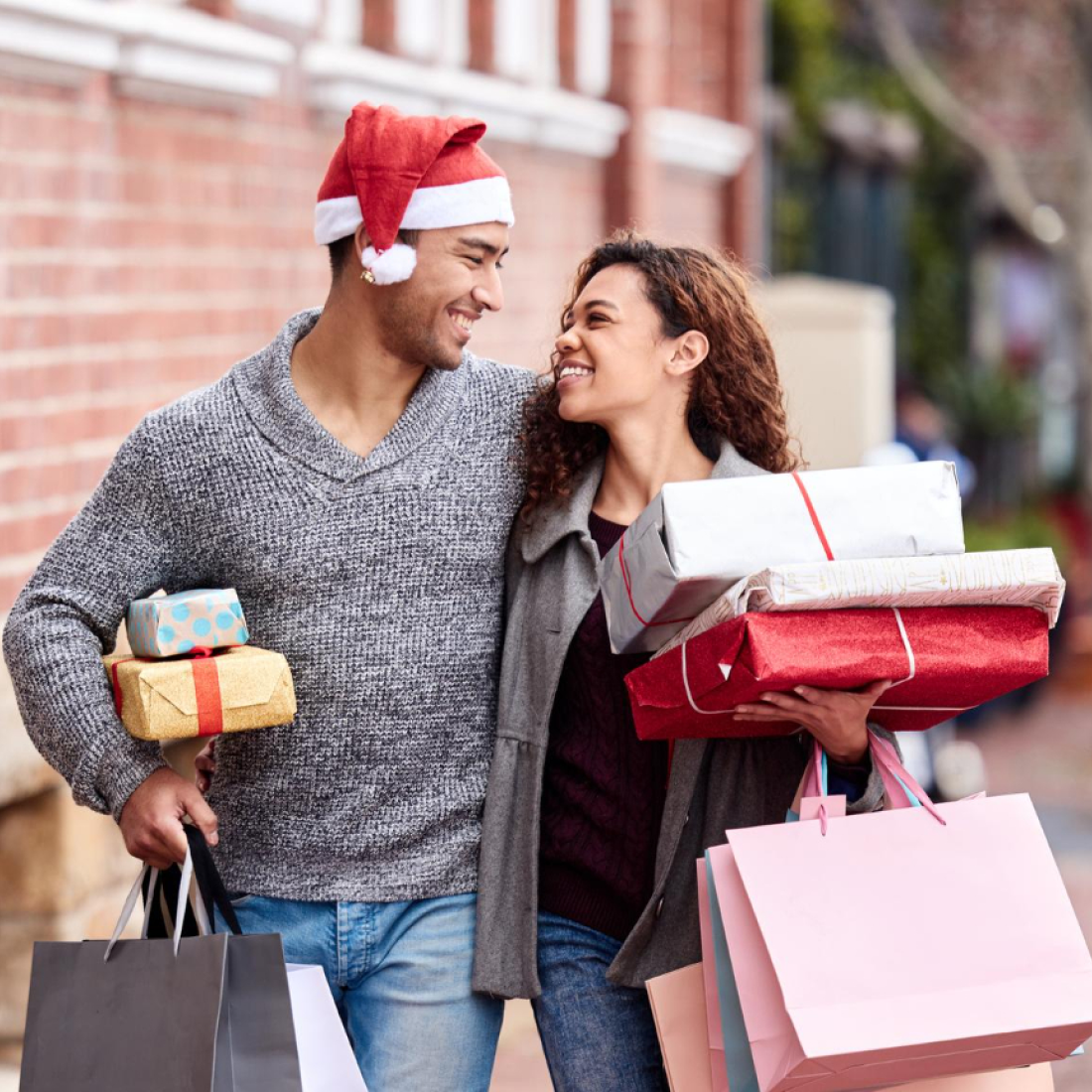 5 Tips to Increase Holiday Sales with SMS